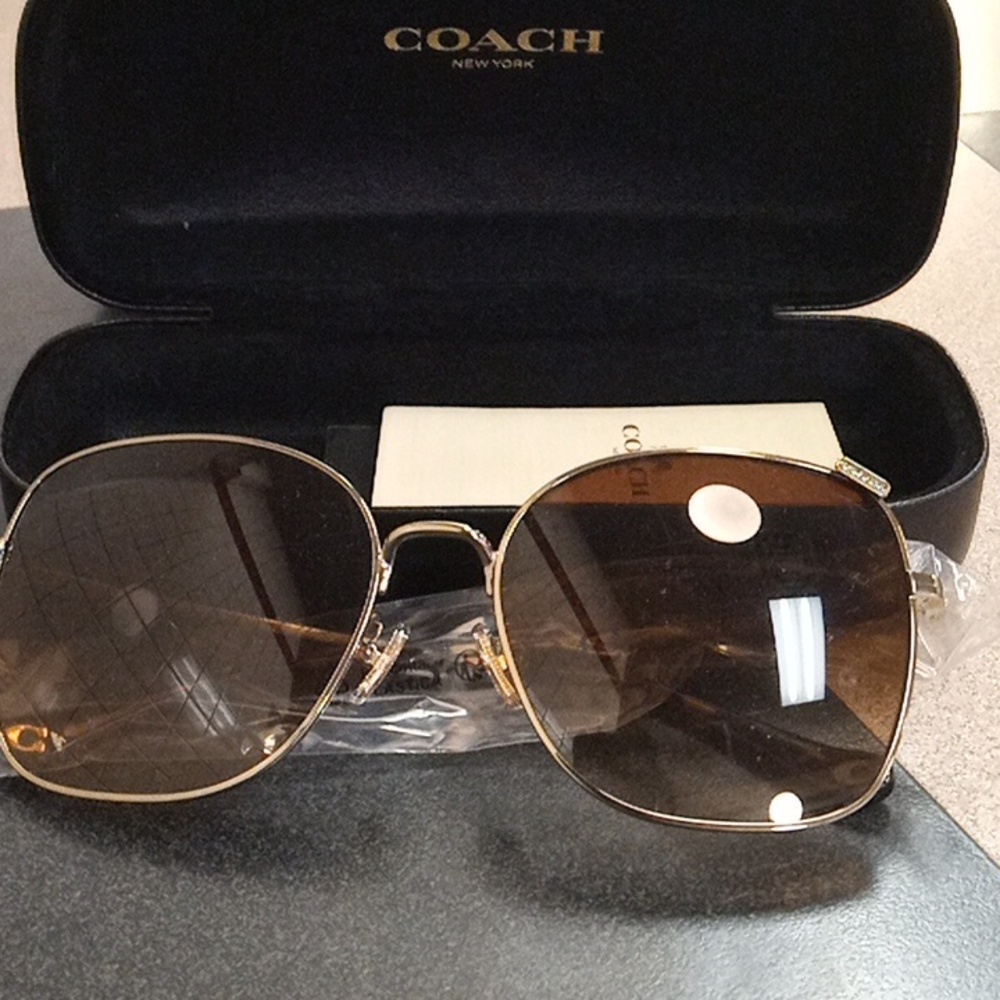 Coach sunglasses NWOT